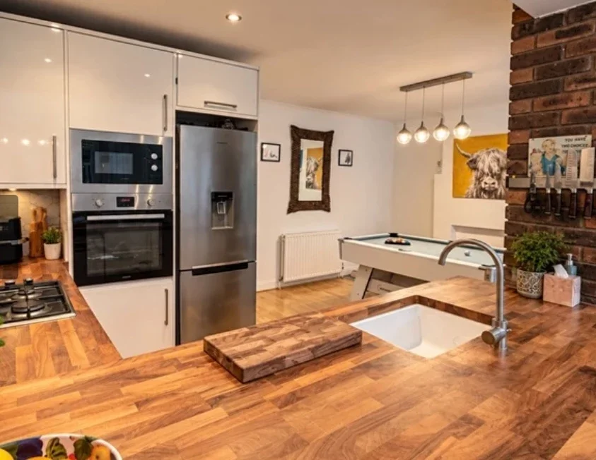 House Napsbury Avenue in London Colney