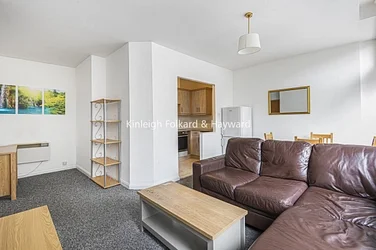 Flat Rockingham Street in Greater London