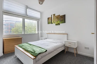 Flat Rockingham Street in Greater London