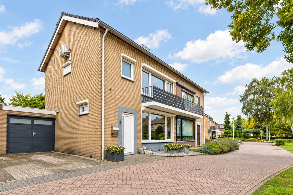 Huis Gelreplein 16 in Linne