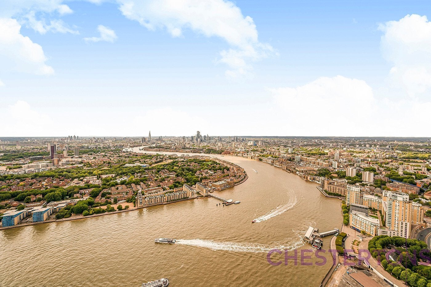 Flat Marsh Wall in Greater London