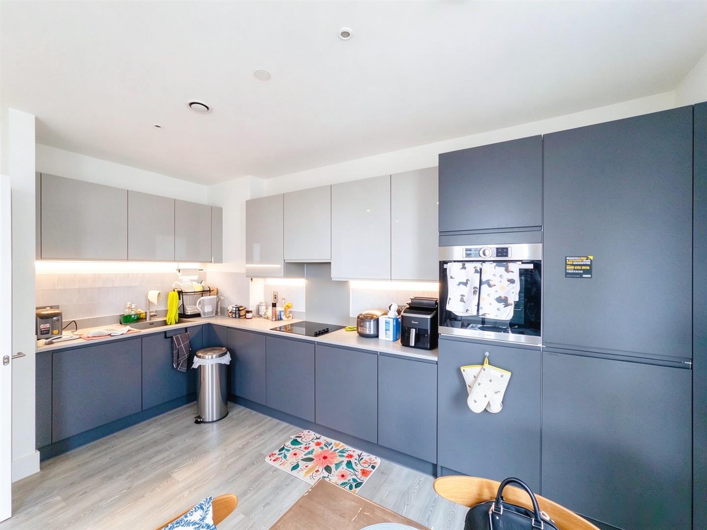 Flat Harrow Manorway in London