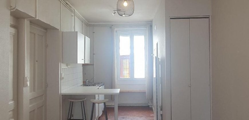 Appartement Rue Antoine Charial à Lyon