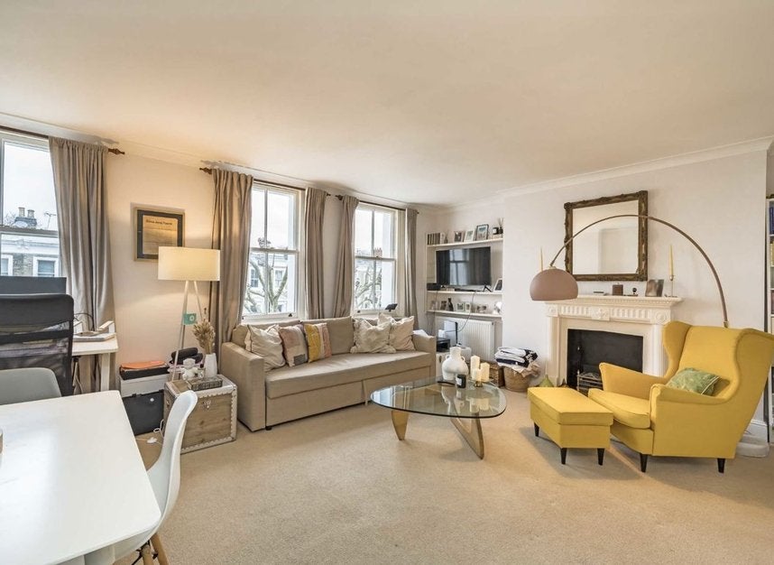 Flat Philbeach Gardens in Greater London