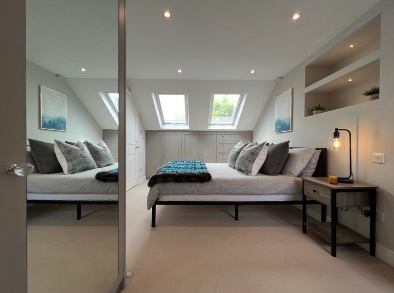 Room Stormont Road in Greater London