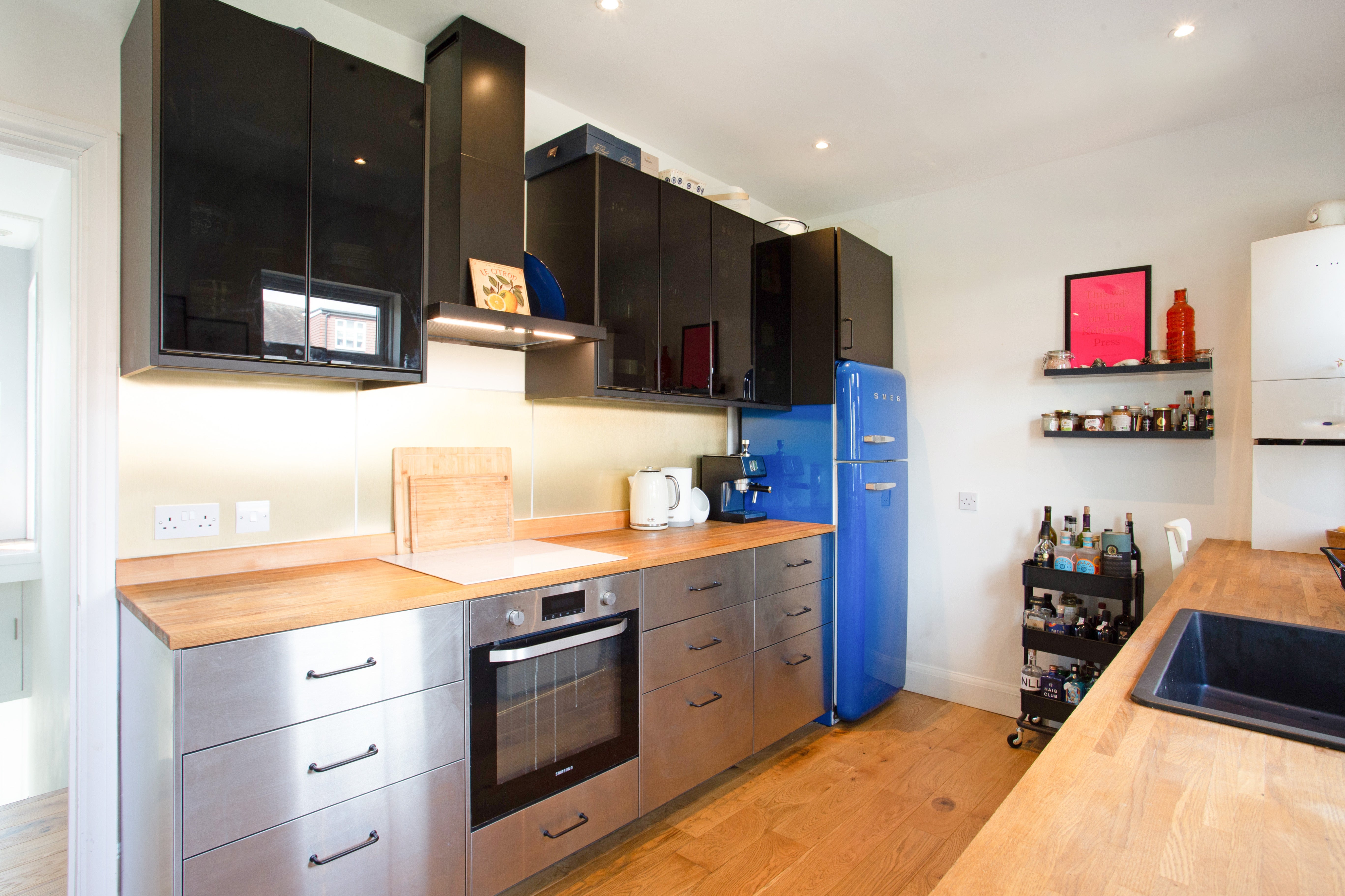 Flat Fieldview in Greater London