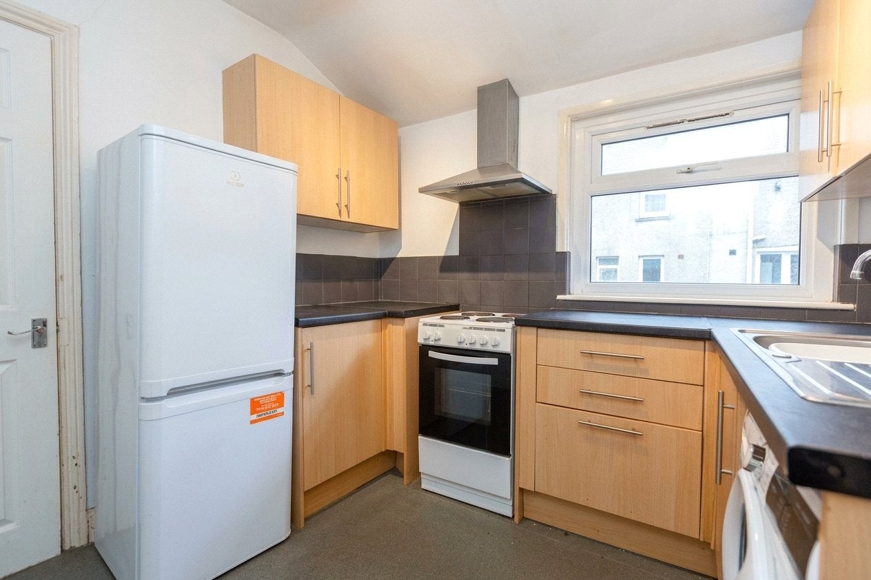 Flat Cheltenham Road in Bristol
