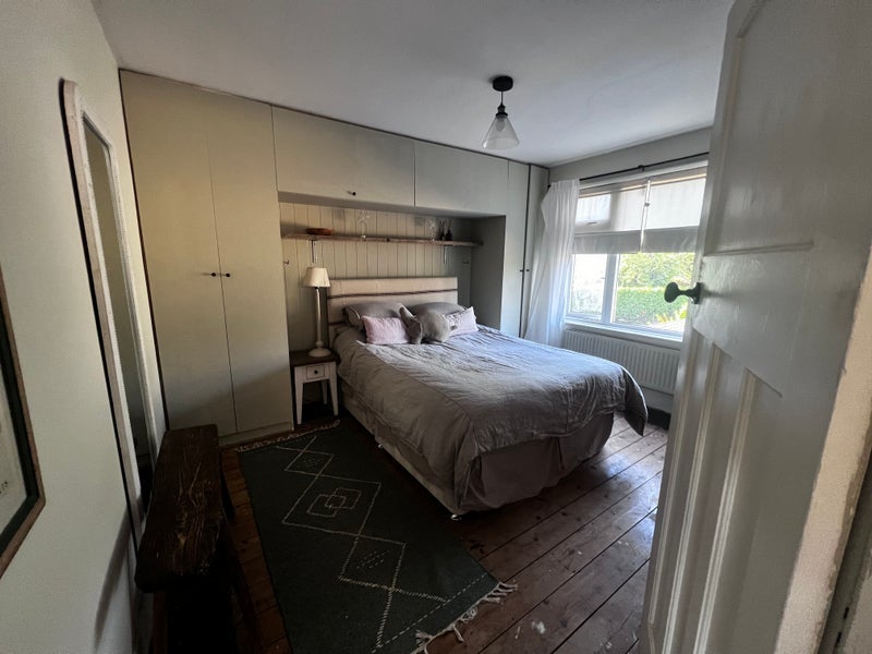 Room Bankside Road in Bournemouth