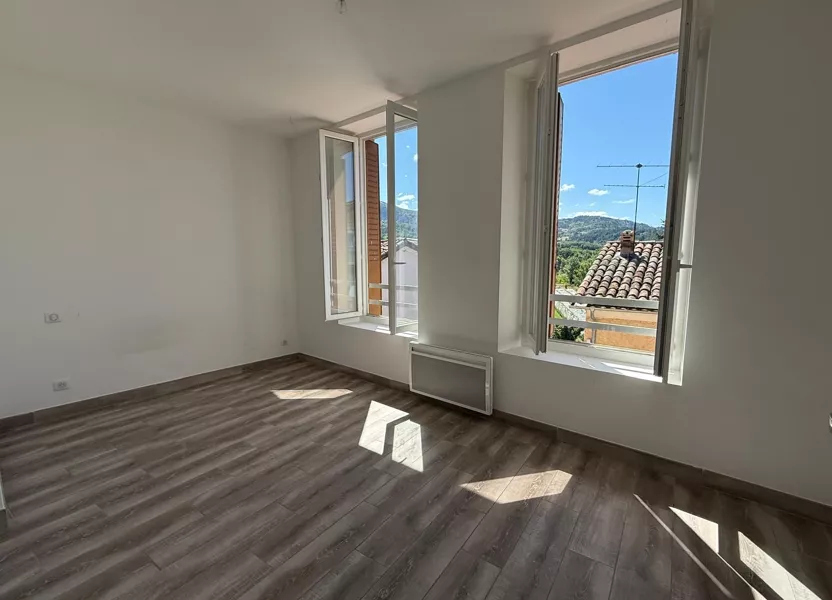 Appartement D 4 à Claret
