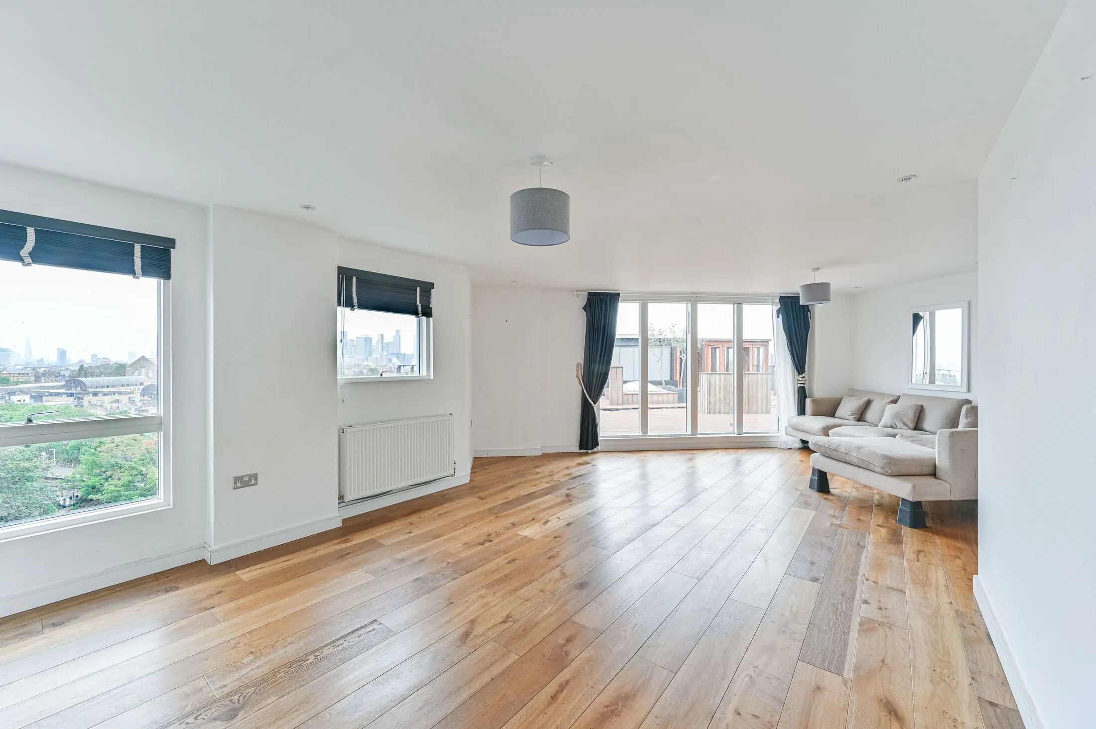 Flat Restell Close in Greater London