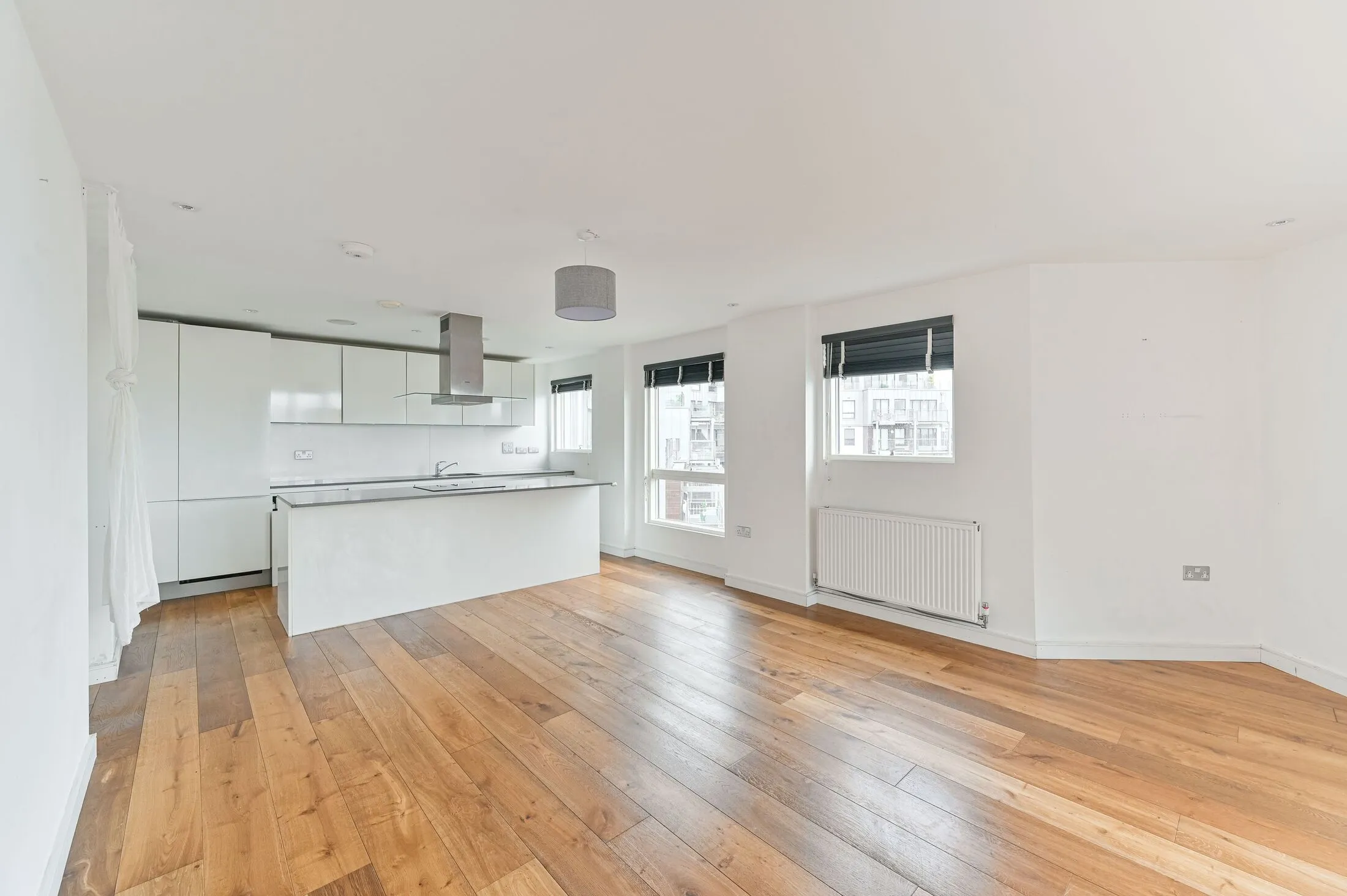 Flat Restell Close in Greater London