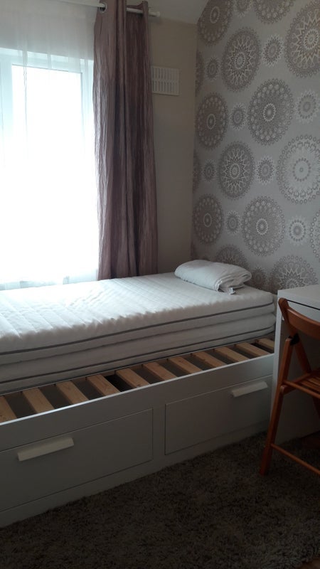 Room Aikman Avenue in Leicester