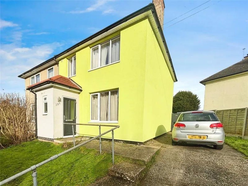 Room Aikman Avenue in Leicester