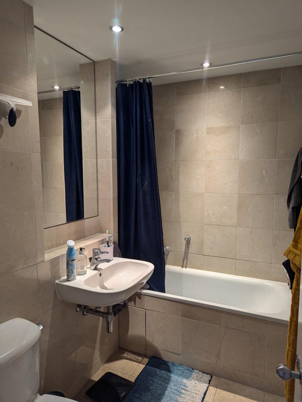 Room Westferry Circus in Greater London