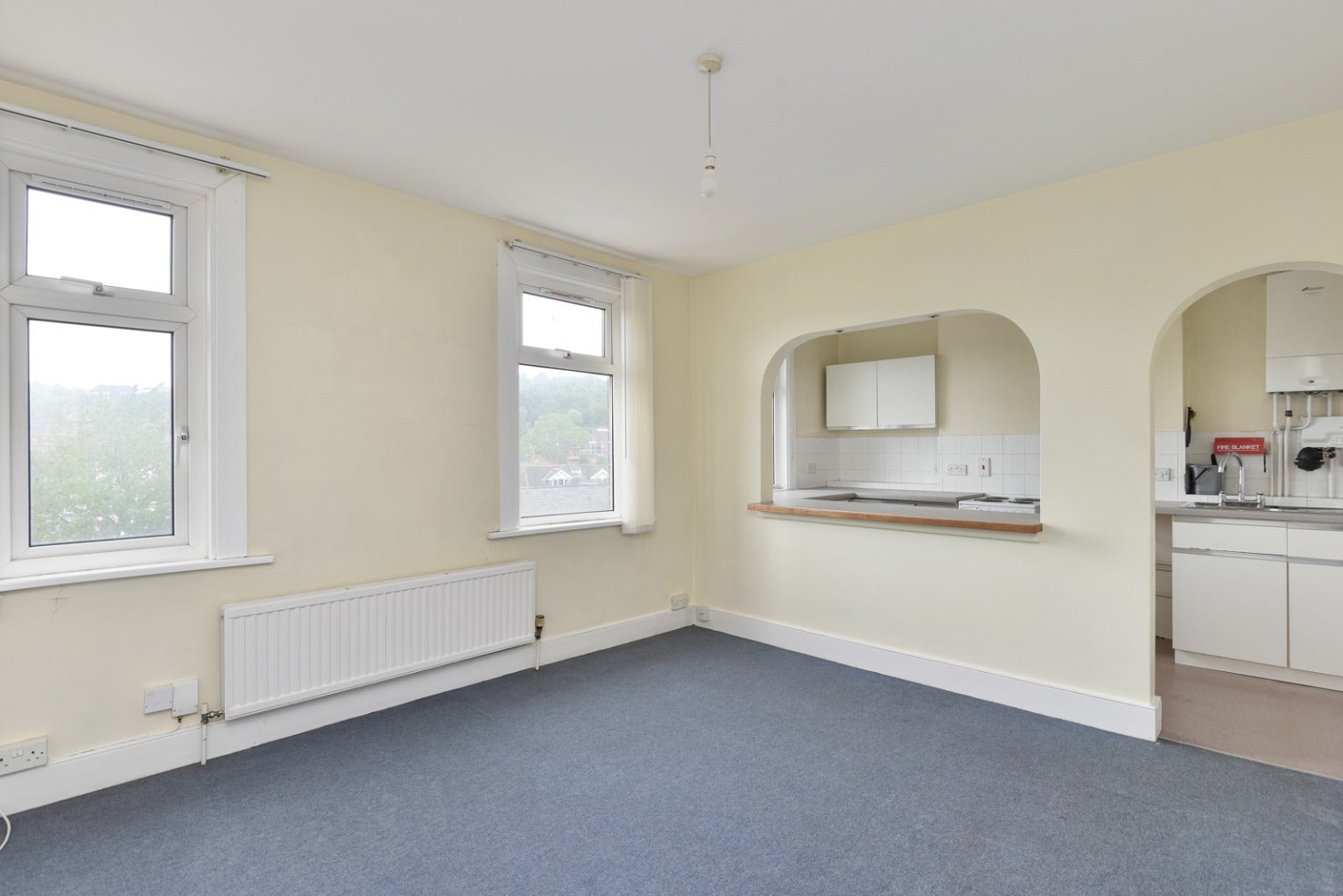 Flat Folkestone Road in Dover