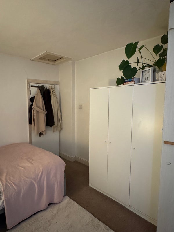 Room Edward Road in Rushcliffe