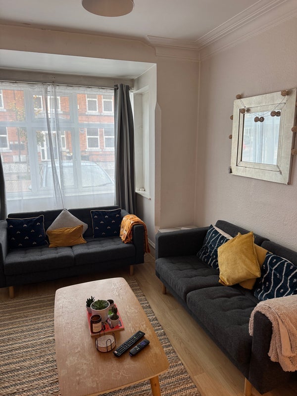 Room Edward Road in Rushcliffe