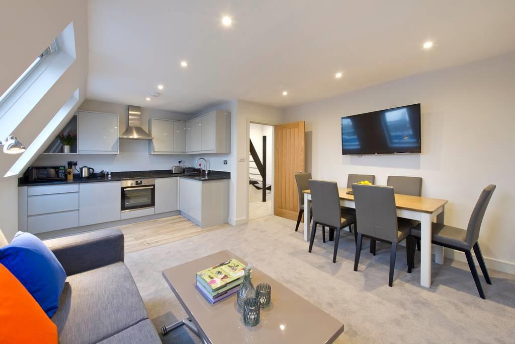 Flat Westbourne Park Road in City of Westminster