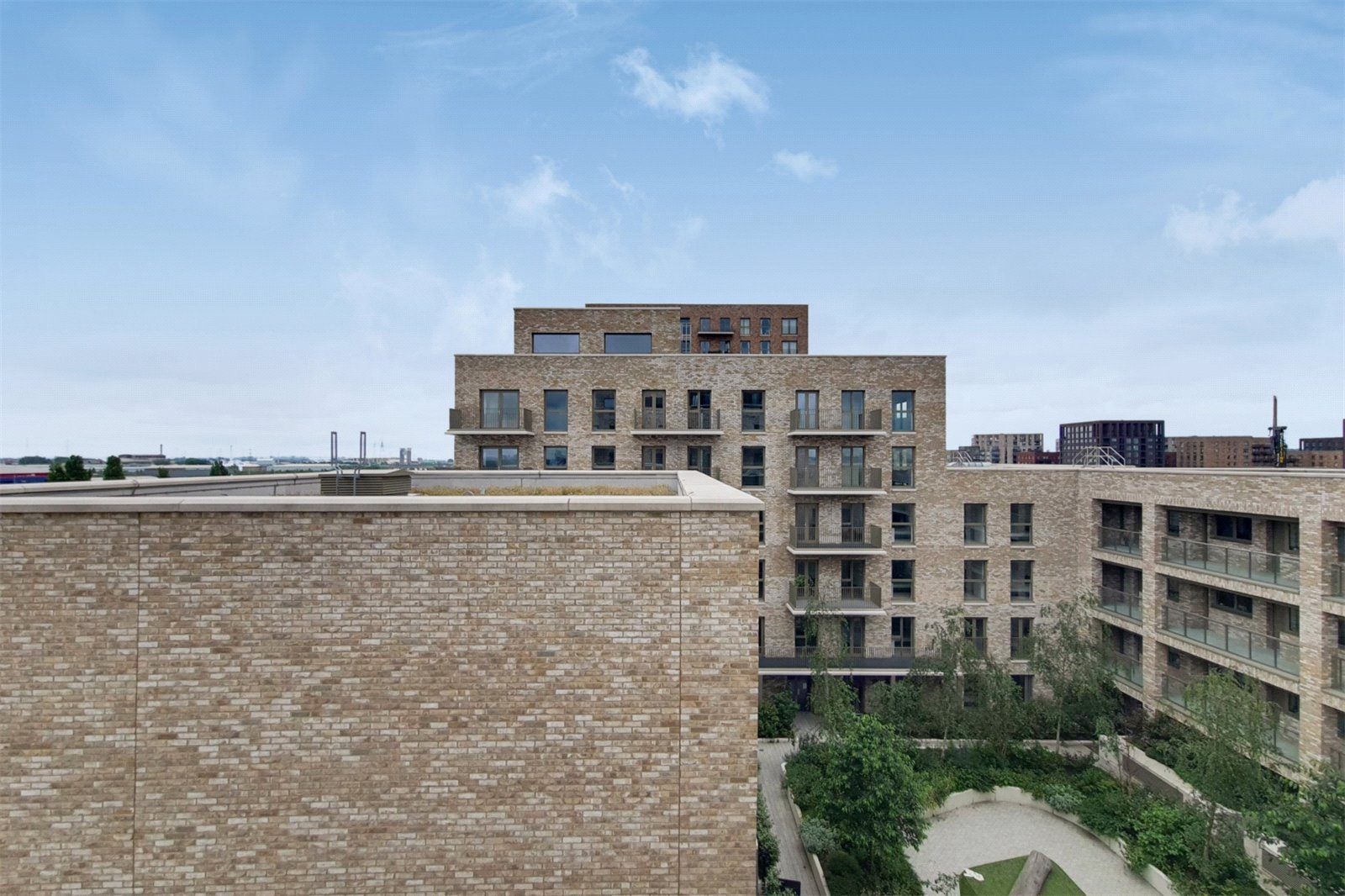 Flat Atlantis Avenue in Greater London