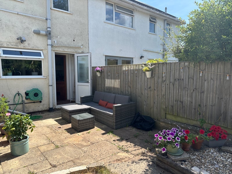 Room Holders Walk in Long Ashton