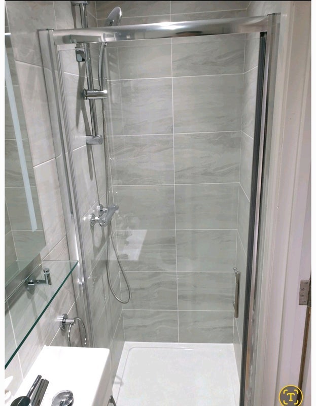Room Turnpike Link in Greater London