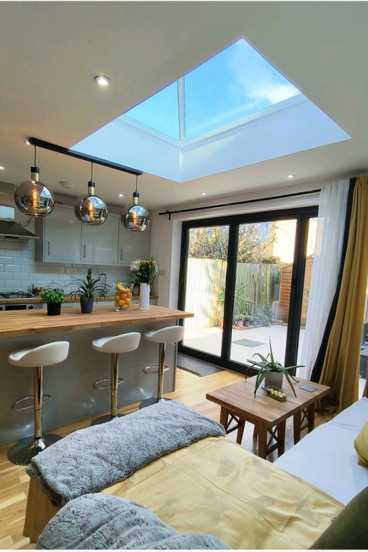Room Turnpike Link in Greater London