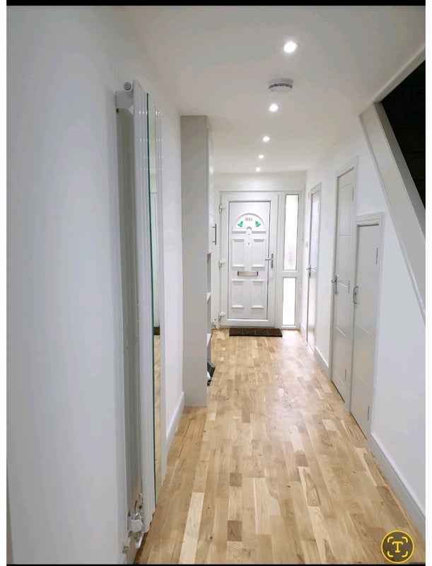 Room Turnpike Link in Greater London