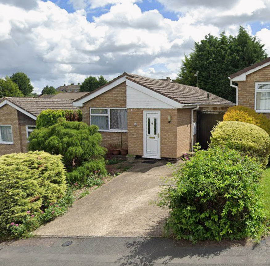 House Okehampton Avenue in Leicester