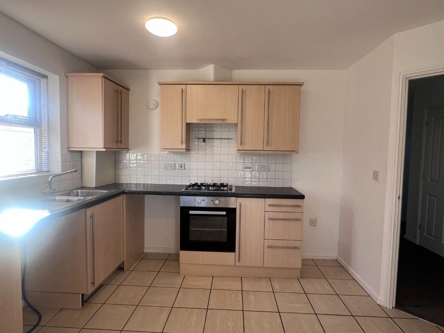 Flat Long Acre in Bridgend