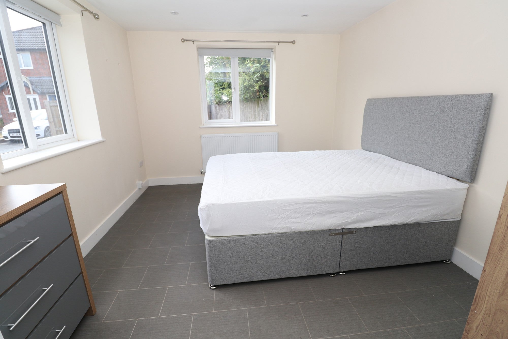 Room Russet Close in Crewe