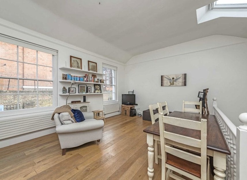 House Hamilton Close in City of Westminster