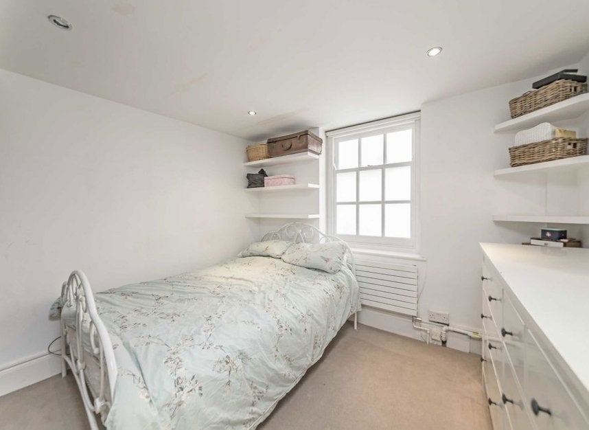 House Hamilton Close in City of Westminster
