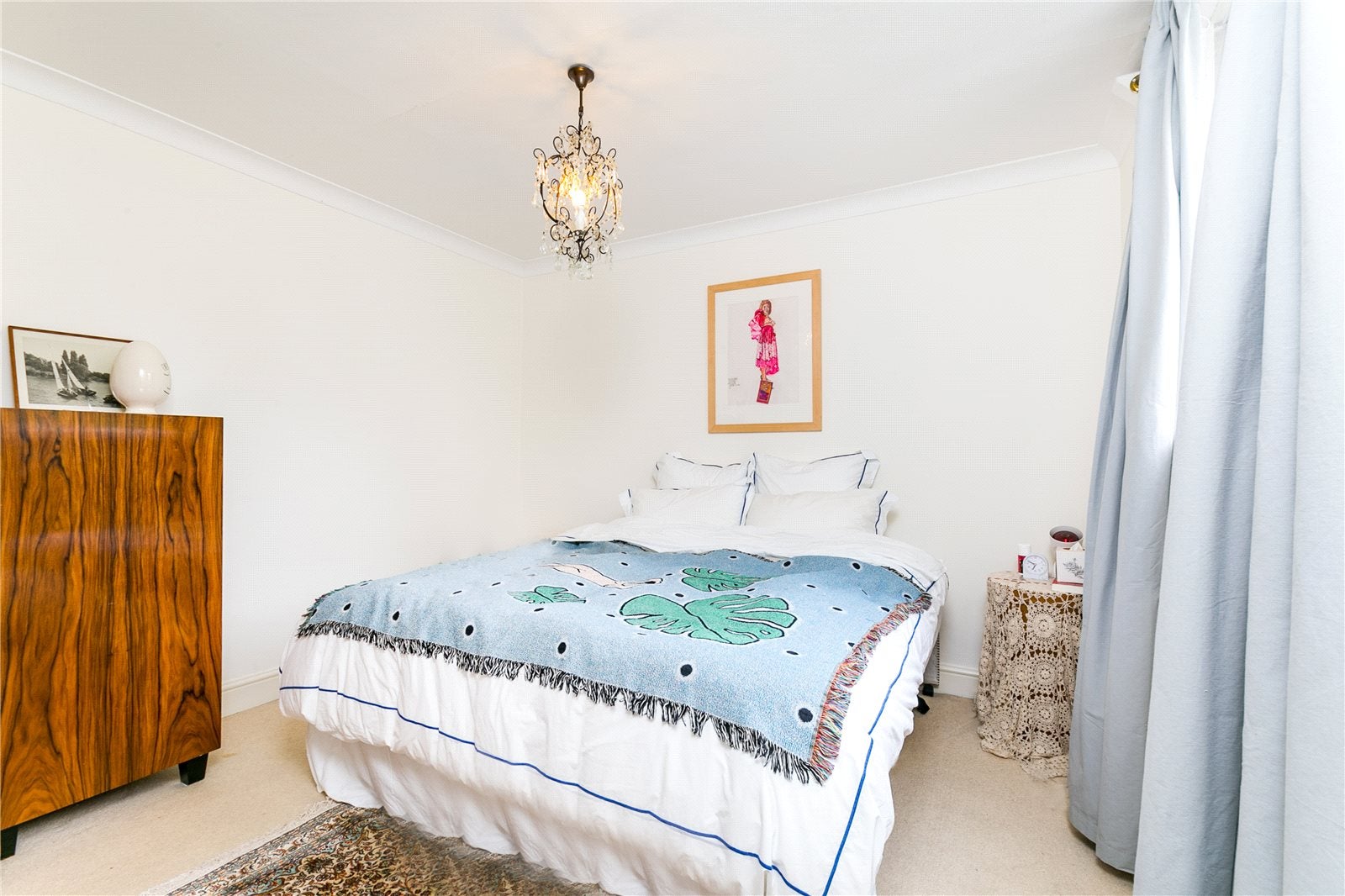 Flat Pembridge Villas in Greater London