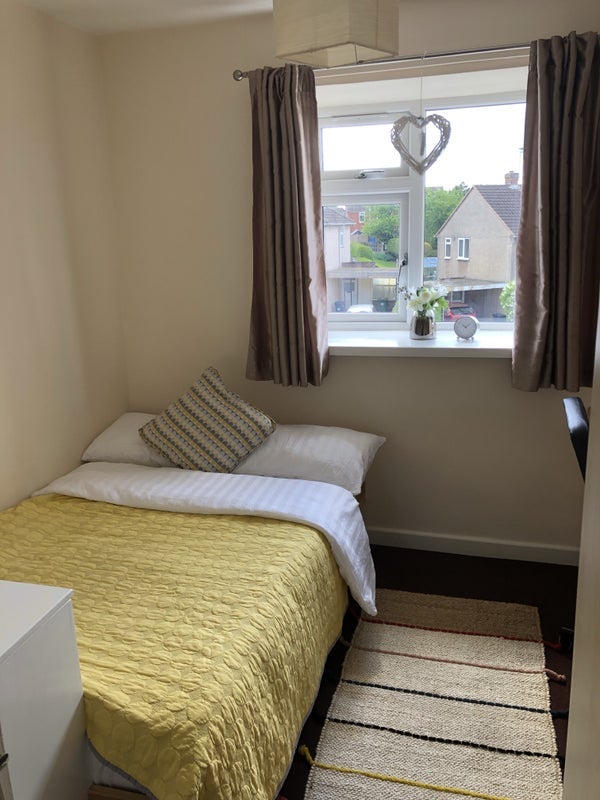 Room St. Margaret's Road in Royal Leamington Spa