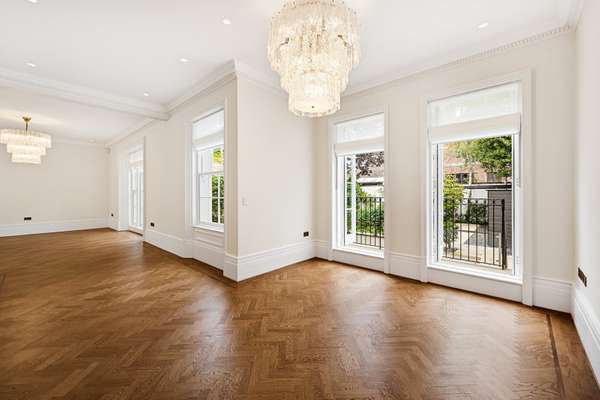 House Cavendish Avenue in City of Westminster