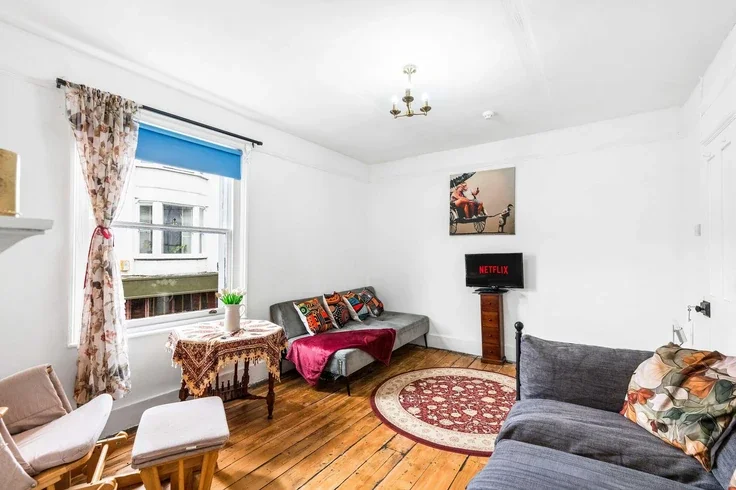 Flat Trafalgar Mews in Brighton