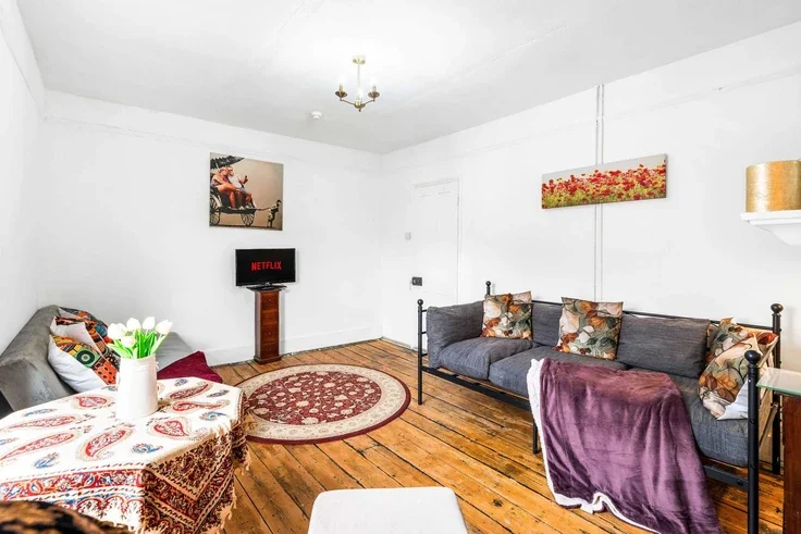 Flat Trafalgar Mews in Brighton