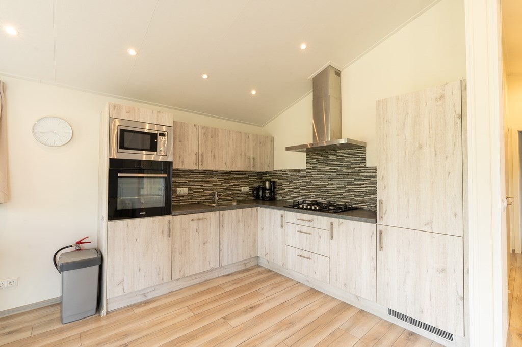 Vrijstaande woning te koop: Parkweg 2V210, Hellevoetsluis