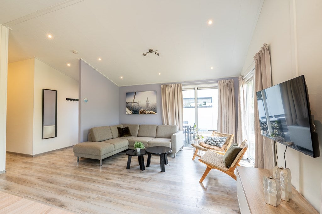 Vrijstaande woning te koop: Parkweg 2V210, Hellevoetsluis