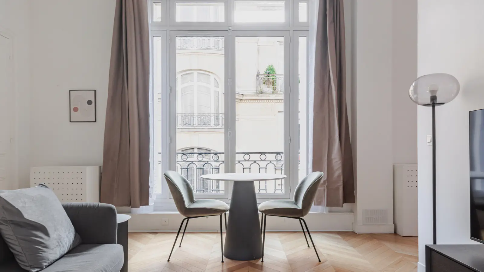 Appartement Rue de Longchamp à Paris