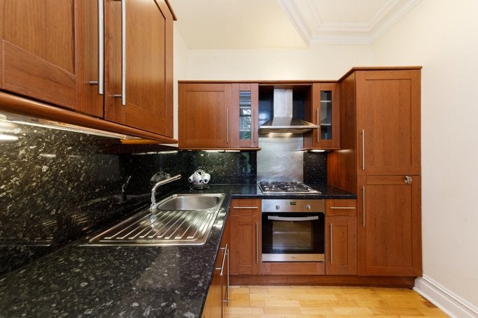 Flat Ashburn Gardens in Greater London