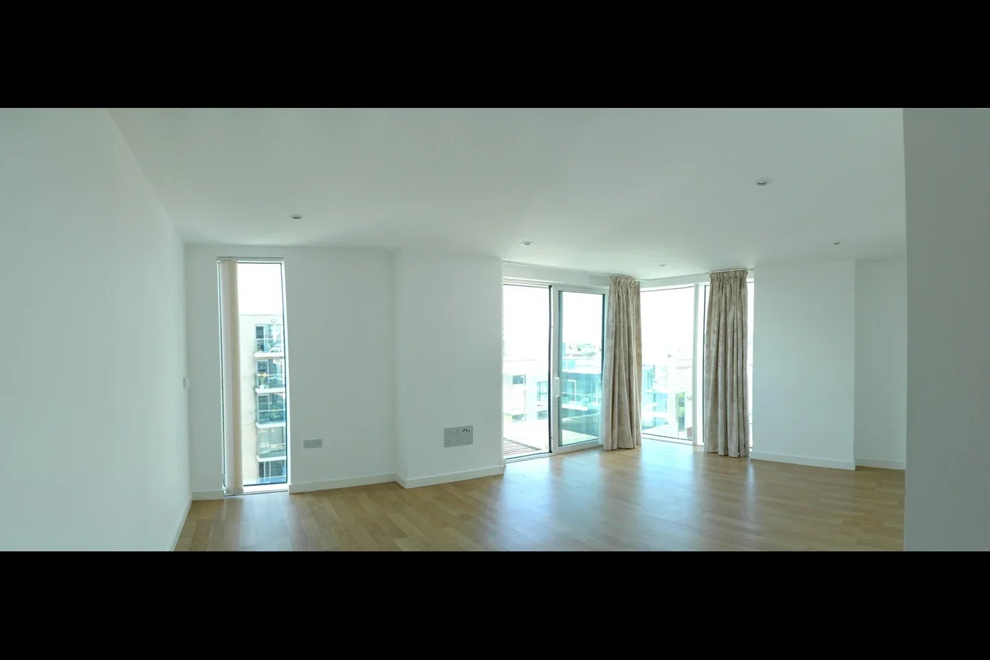 Flat Woodberry Grove in Greater London