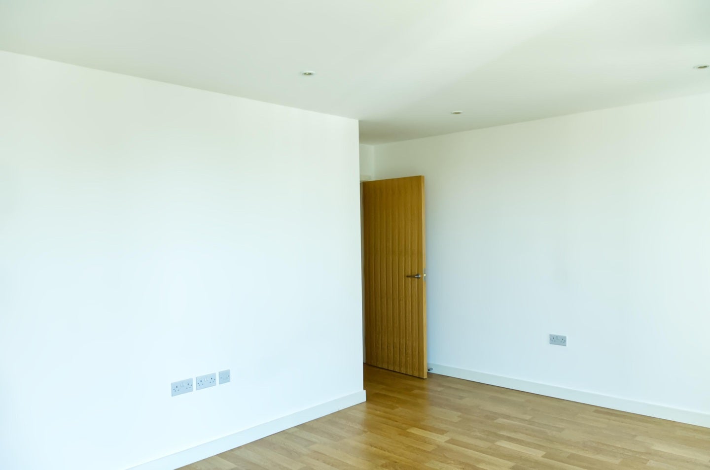 Flat Woodberry Grove in Greater London