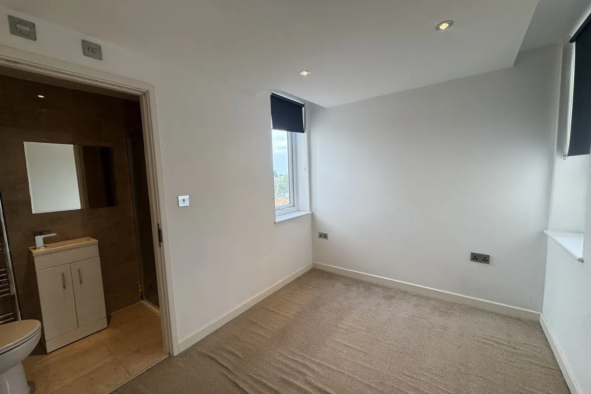 Flat Camborne Avenue in Aylesbury