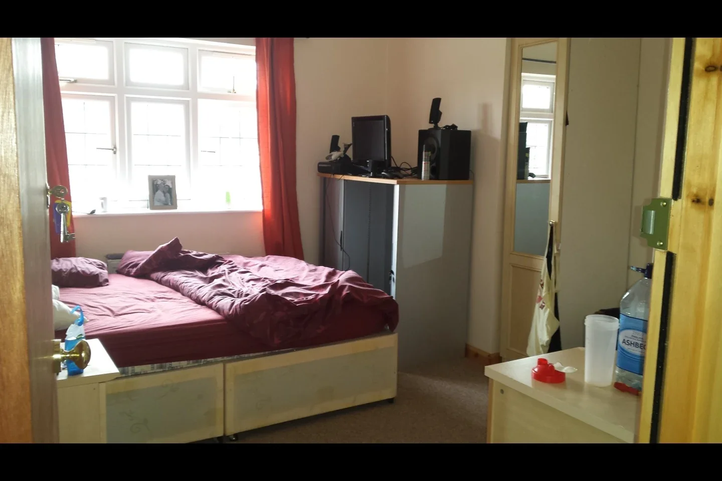 Room Crown Lane in Burnham