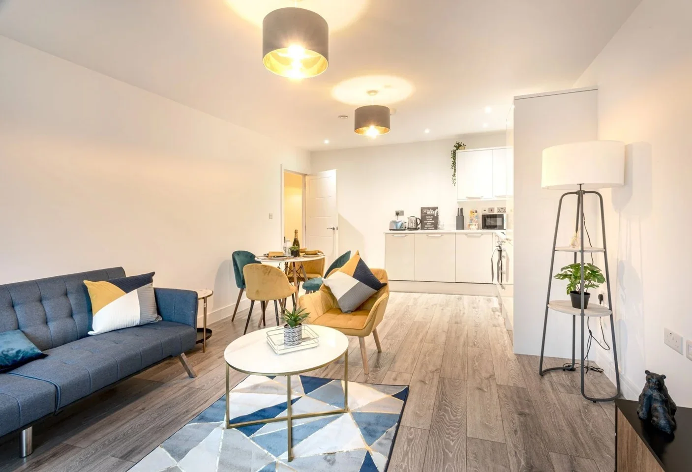 Flat Aldenham Road in Watford