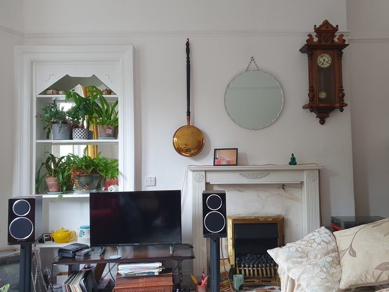 Room Paisley Road West in Glasgow