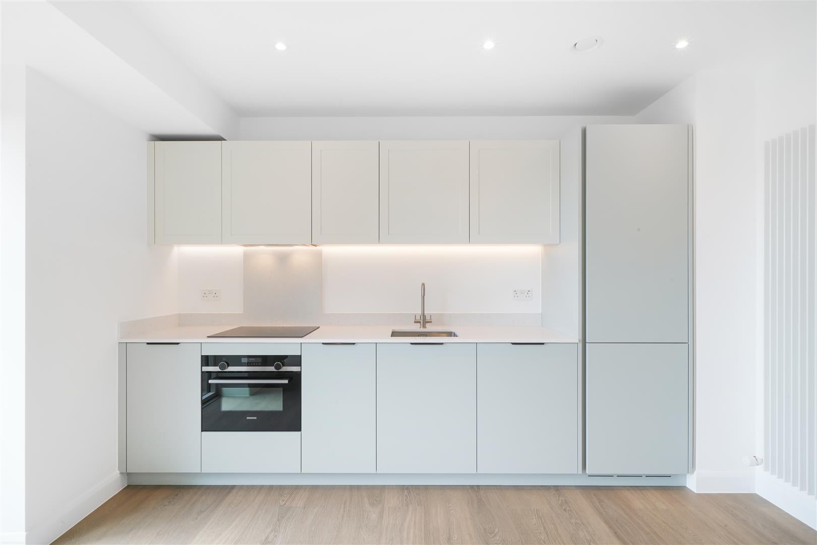 Flat ExCeL Marina in Greater London