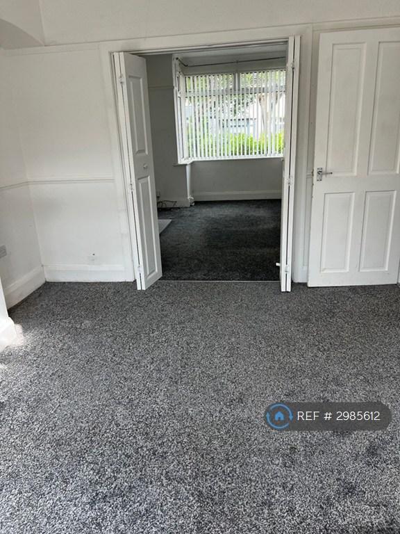 House Eastway in Greasby