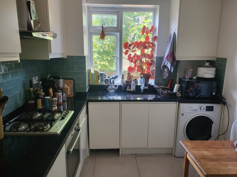 Flat Cambridge Gardens in Greater London